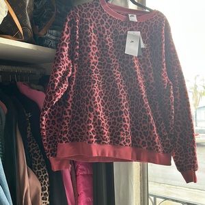Nike leopard sweatshirt